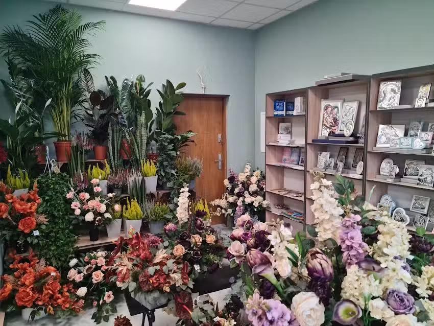 AVE Kwiaty i Dewocjonalia