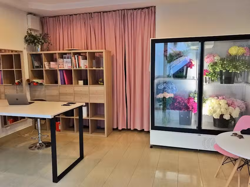 Blossom. Flowers & decoration