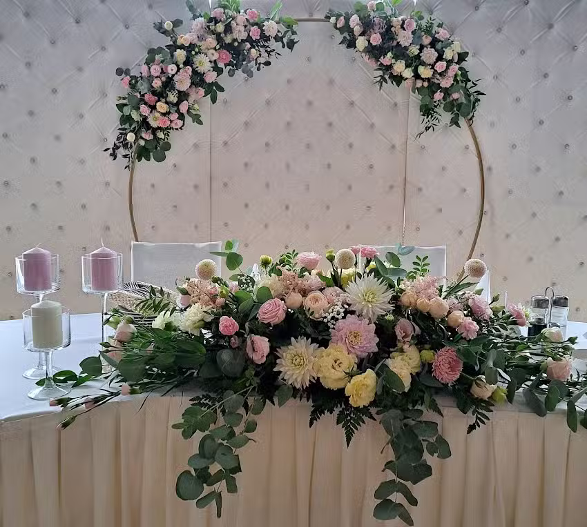 BUKIECIARNIA JUSTYNA STRÓZIK