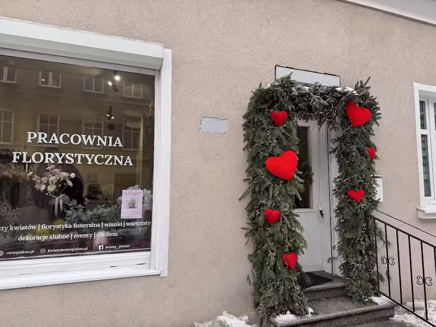 Cięte Piękno – pracownia florystyczna | kwiaciarnia – kwiaty od ręki