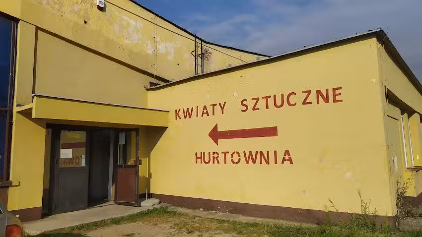 Hurtownia kwiatów sztucznych „Floris”