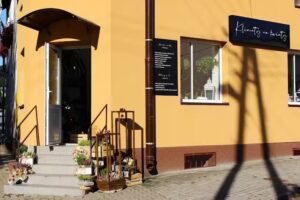 Klimaty na kwiaty kwiaciarnia i dekoracje