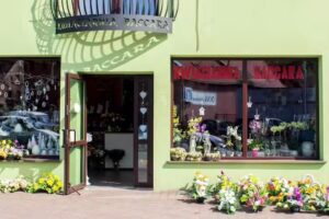 Kwiaciarnia Baccara. Dowóz kwiatów na zamówienie, florystyka