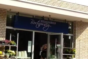 Kwiaciarnia Bortnowscy. Dekoracje ślubne – Strzelce Karajeńskie.