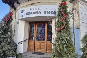 Kwiaciarnia Czarna Owca Wiązanki Dekoracje Bukiety