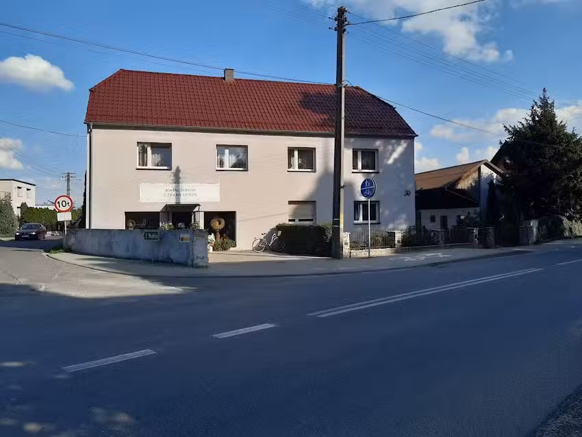 Kwiaciarnia „Czarny Lotos”