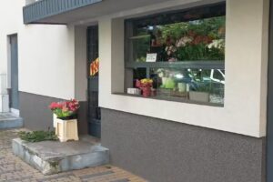 Kwiaciarnia Ewa Gojawiczyńska – Bukiety kwiatów, dostawa i dekoracje | Gliwice, Sikornik