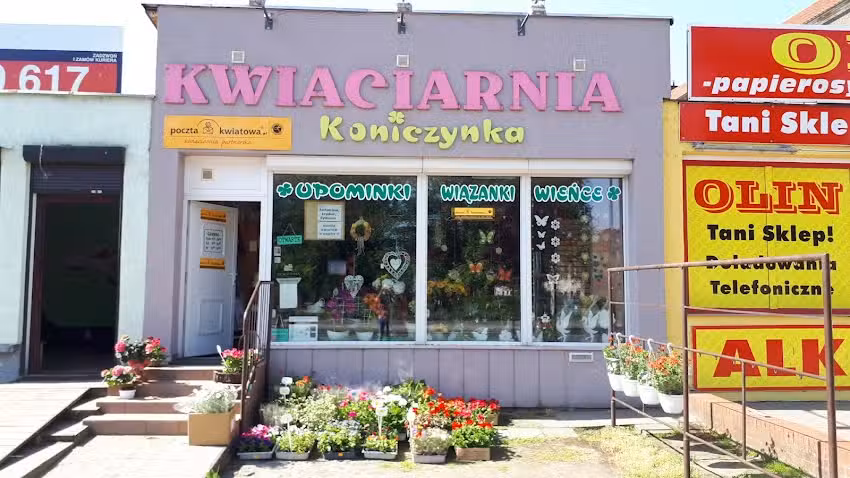 Kwiaciarnia Koniczynka, Tatiana Henkel