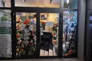 Kwiaciarnia kwiaciarenka The End