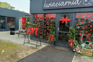 Kwiaciarnia Kwietny Zakamarek i kwiatomat 24h