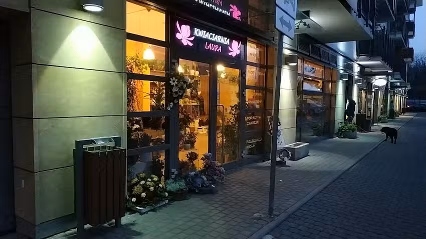 Kwiaciarnia „Laura”