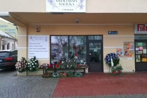 Kwiaciarnia Lubartów – Maciejka | Bukiety, Flowerboxy, Pogrzebowe