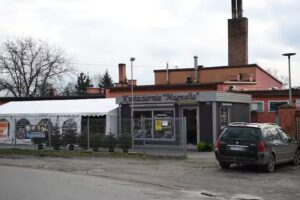 Kwiaciarnia „Magnolia” – przy cmentarzu