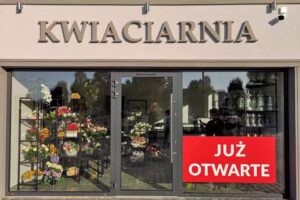 Kwiaciarnia na Cmentarnej – Kwiaty na Pogrzeb, Wieńce, Wiązanki, Bukiety, Znicze Warka