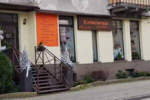 Kwiaciarnia „po schodkach…”