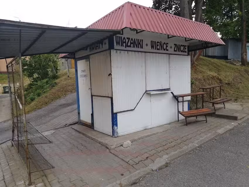 Kwiaciarnia przy cmentarna