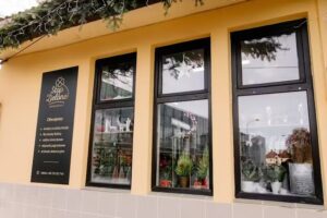 Kwiaciarnia Stop Zielone (Przy stacji PKP)