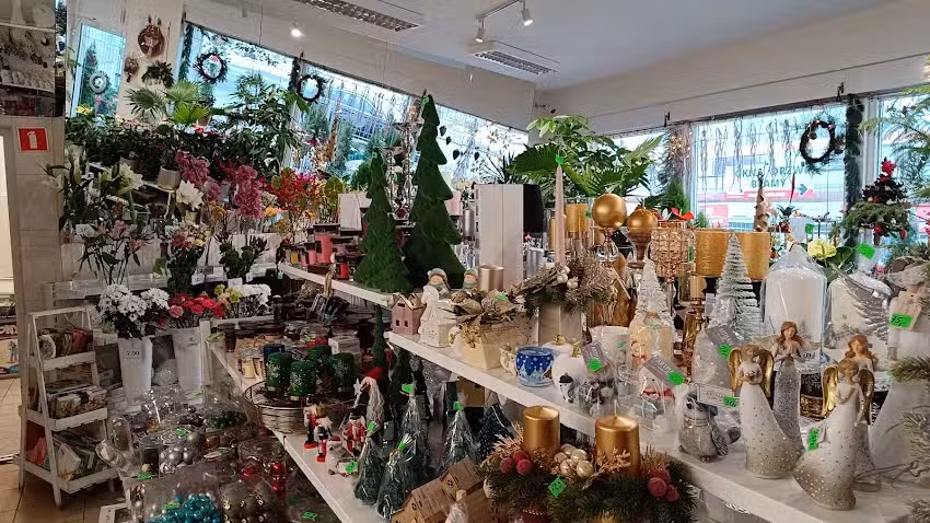 Kwiaciarnia. WIOLETTA. Duże Centrum Kwiatowe. Kwiaty. Wiązanki. Wieńce. Akcesoria kwiatowe.