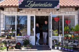 Kwiaciarnia ZaKwieciście Ewelina Lemańska Pisz – dekorowanie ślubów i wesel | usługi florystyczne