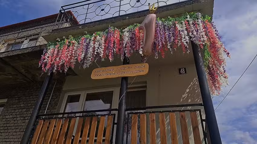 Kwiatowe Love by Daga Pracownia florystyczna