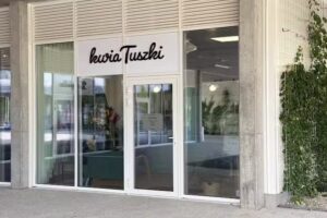 kwiaTuszki — kwiaty Ciechanów