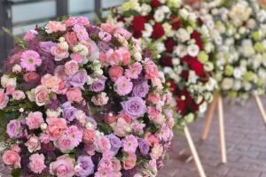 Kwiaty Pamięci – florystyka pogrzebowa