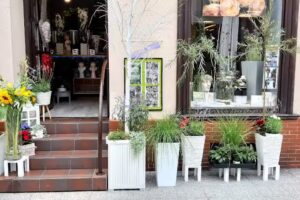 KWIATY-UPOMINKI Jacek Wróblewski