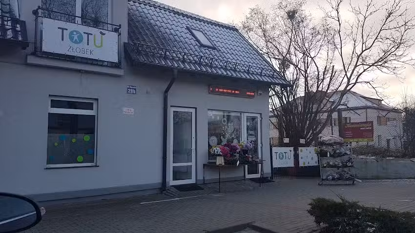 Malinka. Kwiaciarnia. Malinowska A.