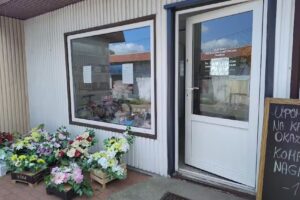 Pracownia Dekoracyjno-Florystyczna DecoRosa