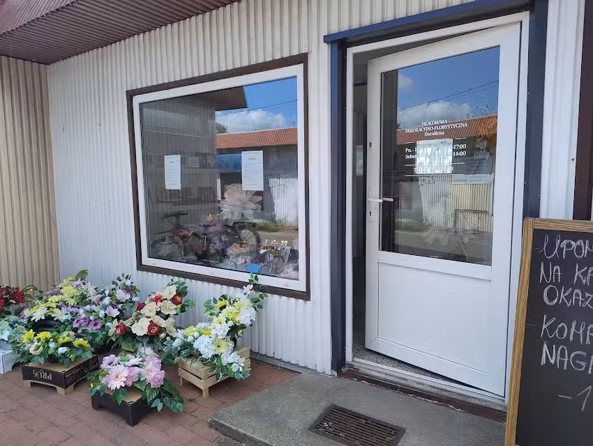 Pracownia Dekoracyjno-Florystyczna DecoRosa