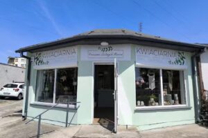 Pracownia Zielonych Marzeń-kwiaciarnia, rękodzieło, upominki, dekoracje, wieczne róże, lasy w szkle, świece sojowe