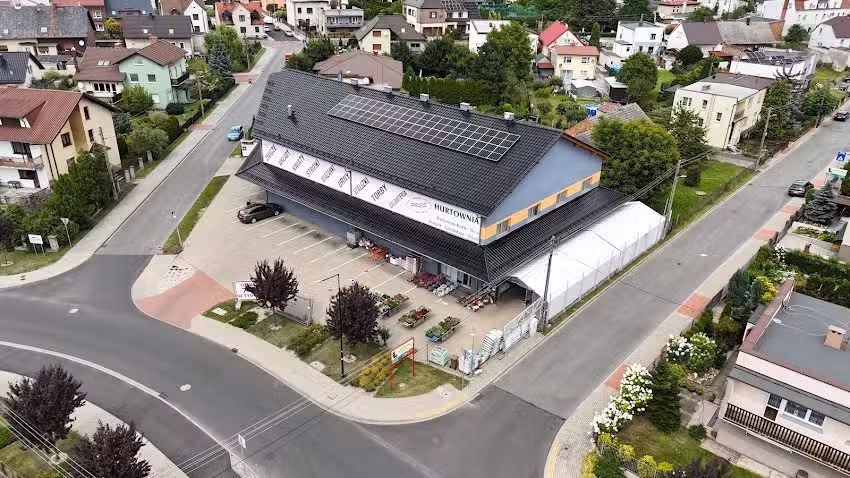 Pres One – Hurtownia galanterii, kwiatów sztucznych oraz zniczy i wkładów