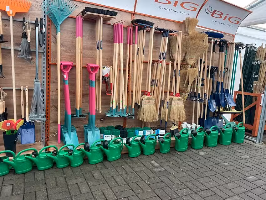 PresOne – Hurtownia galanterii, kwiatów sztucznych oraz zniczy i wkładów