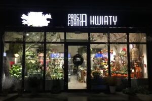 Prosta Forma Straszyn