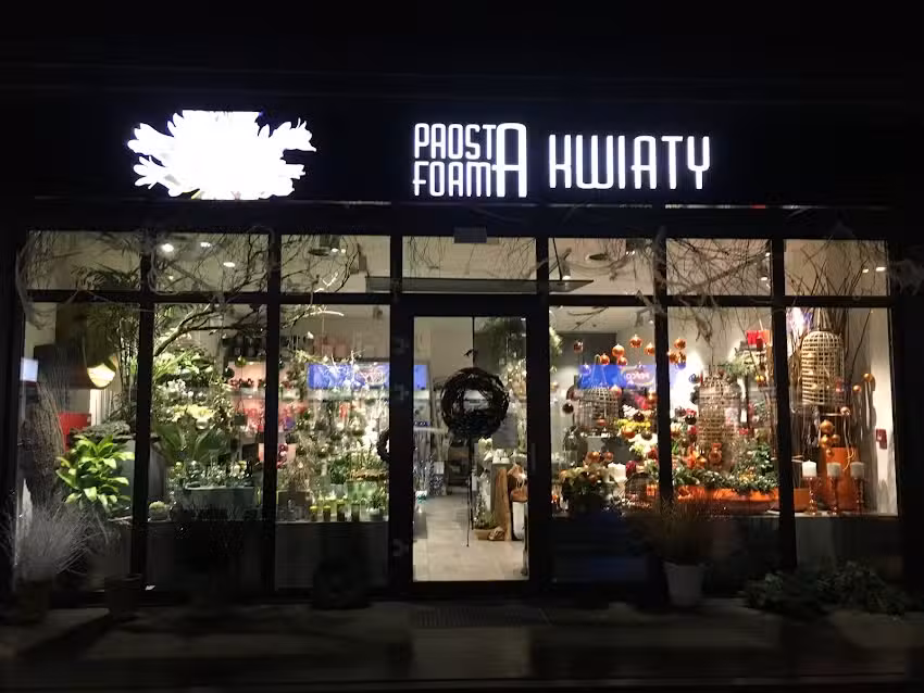 Prosta Forma Straszyn