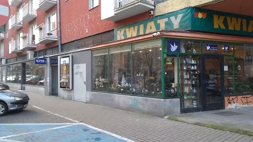 Romantyczna. Kwiaciarnia. Wiącek M.
