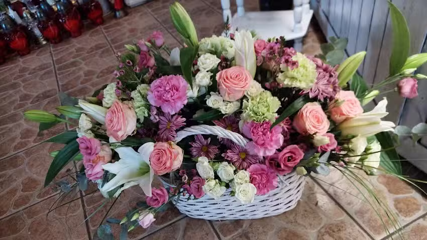 Salon kwiatowy Liliana Tomaszewska Renata