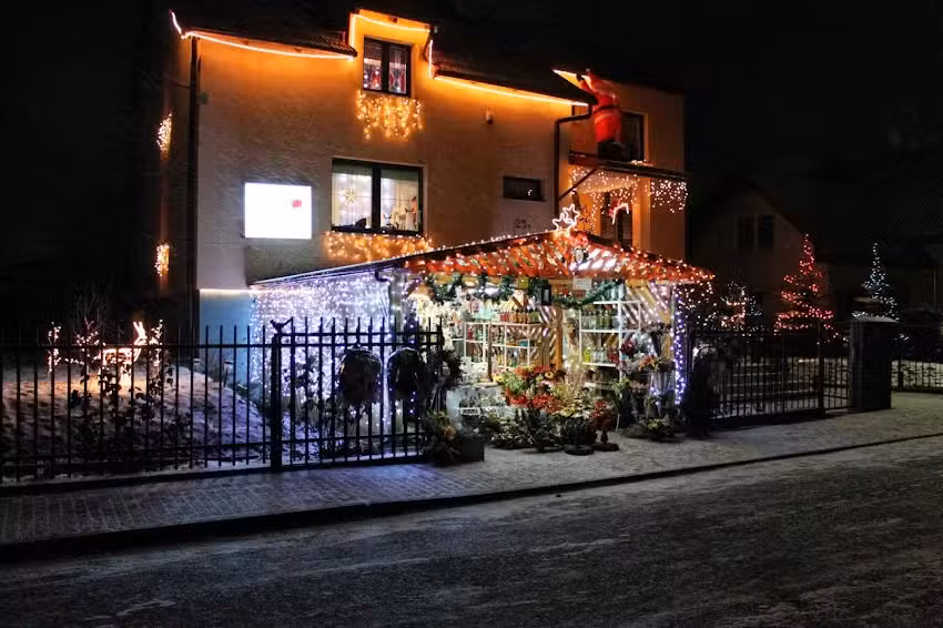 SKLEP WIELOBRANŻOWY – KWIACIARNIA „TULIPAN”