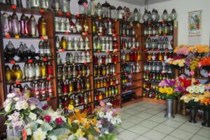 Stroiki na cmentarz groby Kompozycje kwiatowe znicze dedykowane Ozyrys – produkcja , Śląsk , sklep internetowy