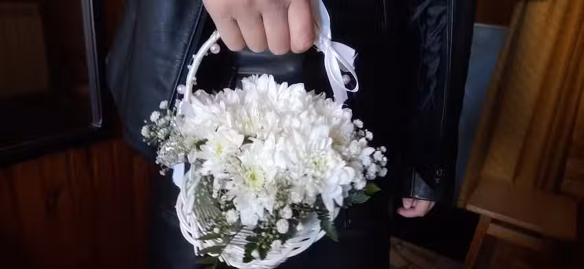 U Czarka. Kwiaciarnia. Konopka C.