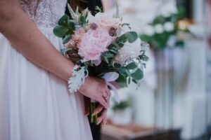 Wianki nad Wisłą Pracownia florystyczna Magdalena Kryczka